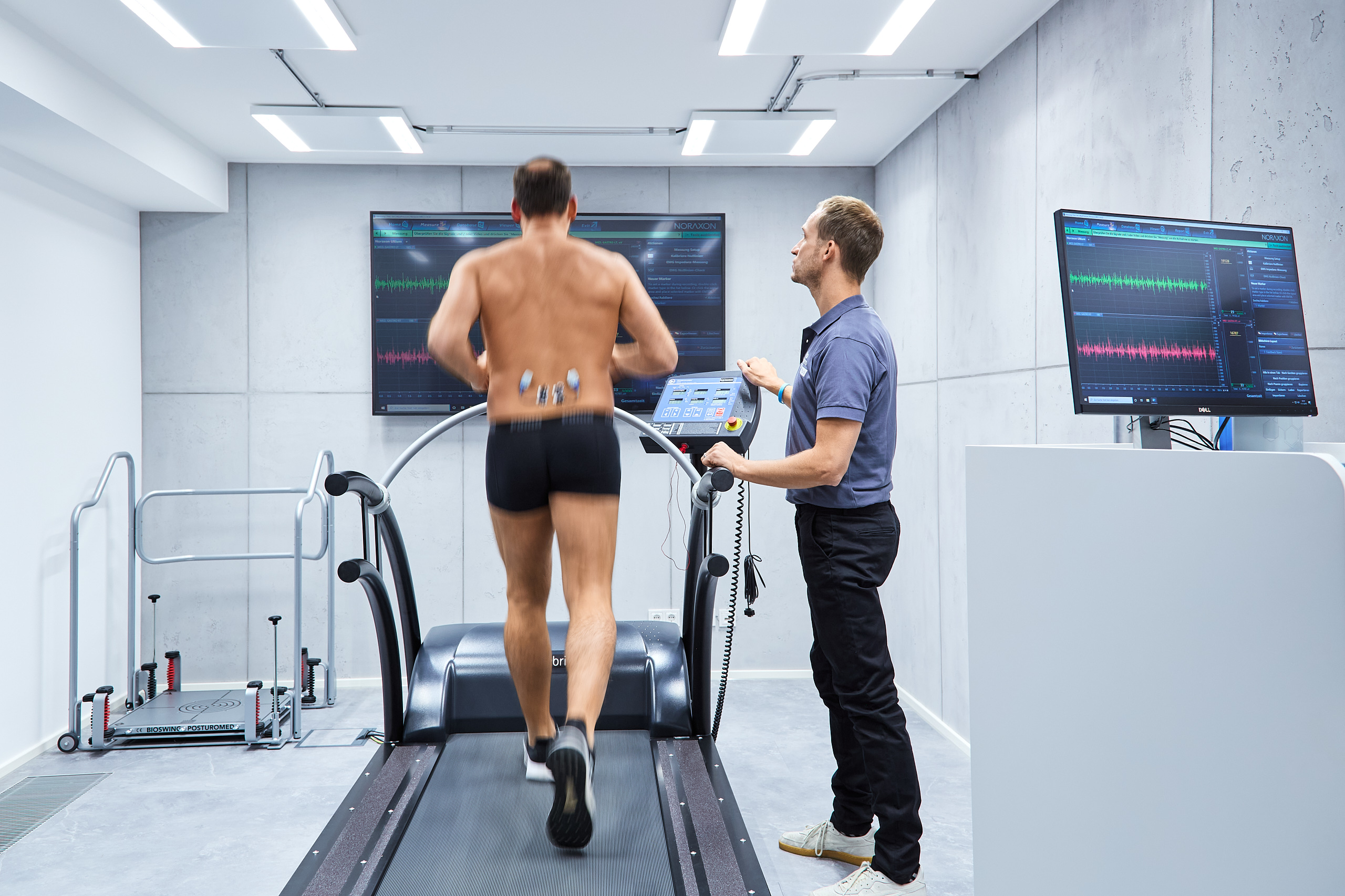 Ortho Sports Lab – Laufbandanalyse mit EMG-Sensoren und Echtzeit-Datenauswertung